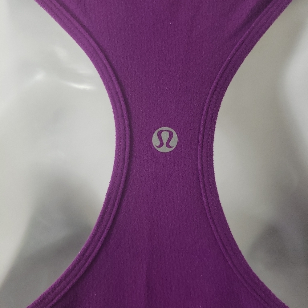 lululemon tank top women size small - Picture 5 of 5